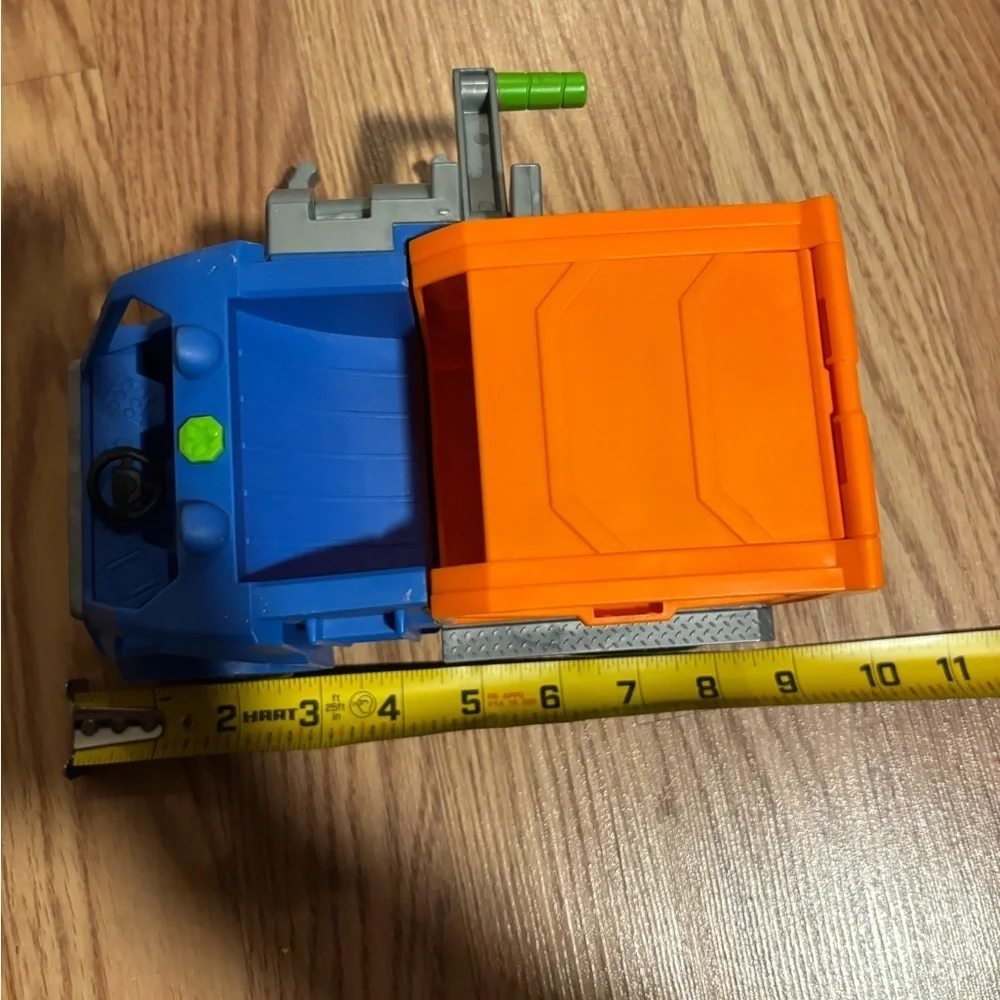 Jazwares Blippi Talking Recycling Truck Garbage Recycle Vehicle with lights